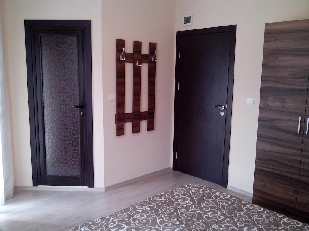 Advel Guest Hous Hotell Madzhare Rum bild